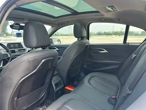 BMW 1 Series 2019