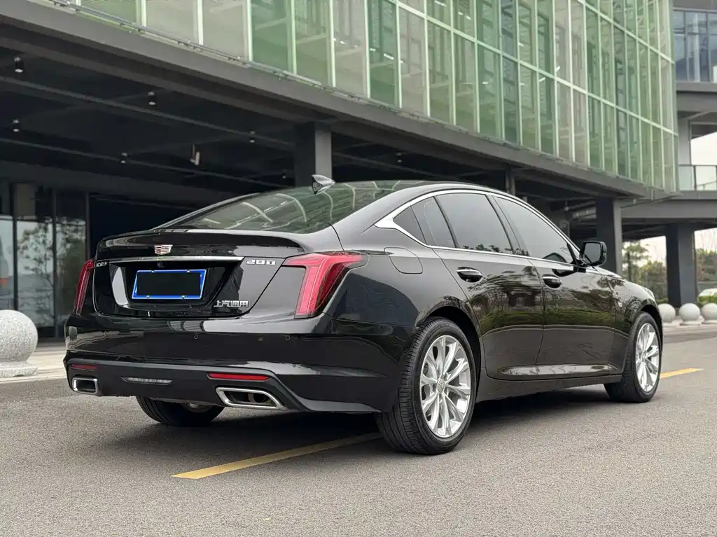 Cadillac CT5 2023 — фото 7