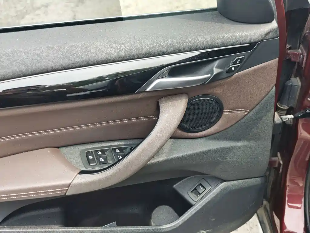 BMW X1 2020 — фото 12