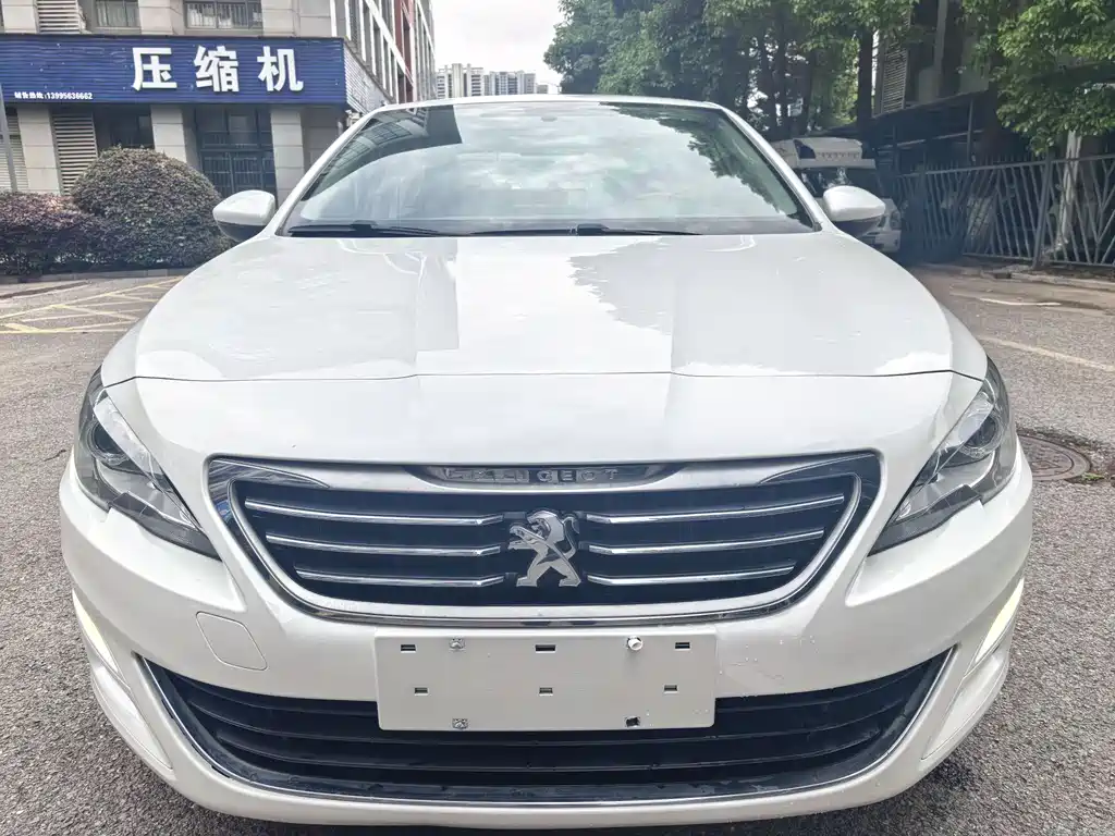 Peugeot 408 2015 — фото 2