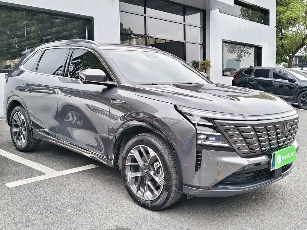 Changan CS75 PLUS 2026 — фото 4