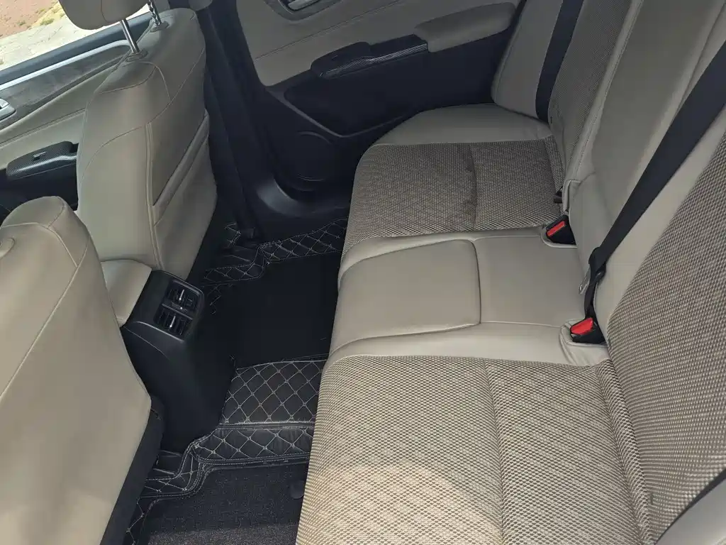 Honda Jade 2017 — фото 15