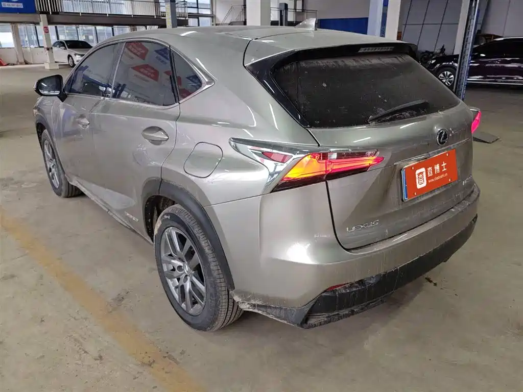 Lexus NX 2016 — фото 12