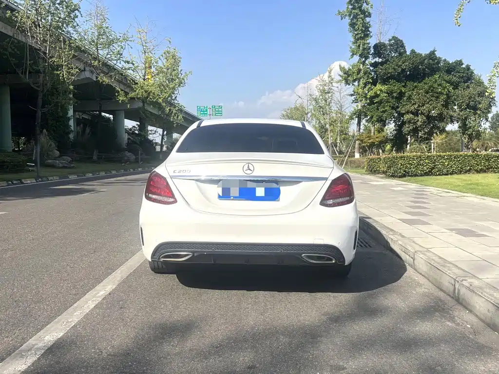 Mercedes-Benz C-Class 2018