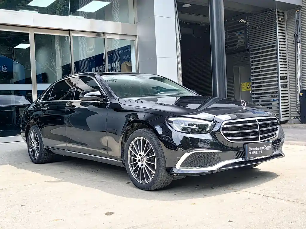 Mercedes-Benz E-Class 2023