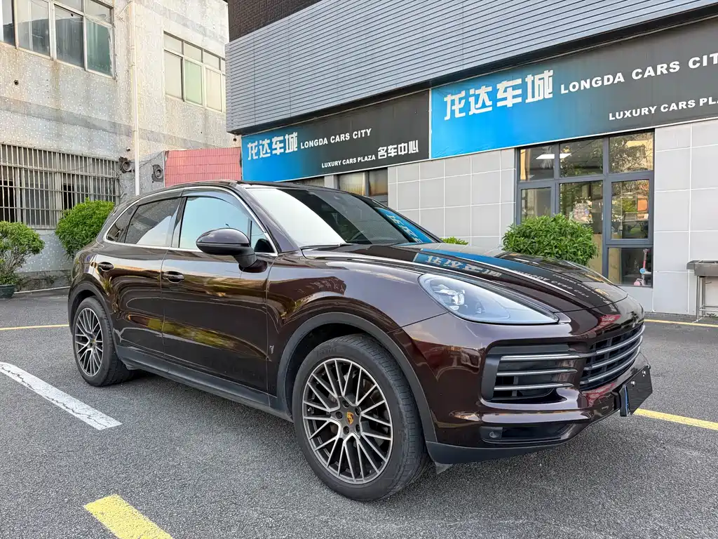 Porsche Cayenne 2018 — фото 3