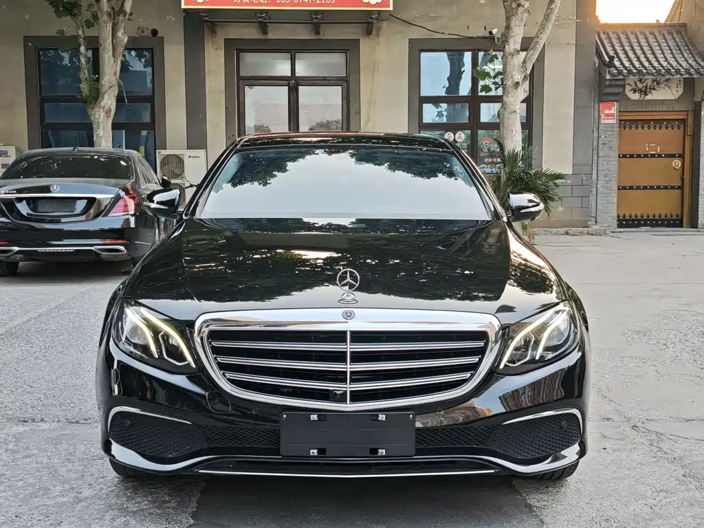 Mercedes-Benz E-Class 2019 — фото 2