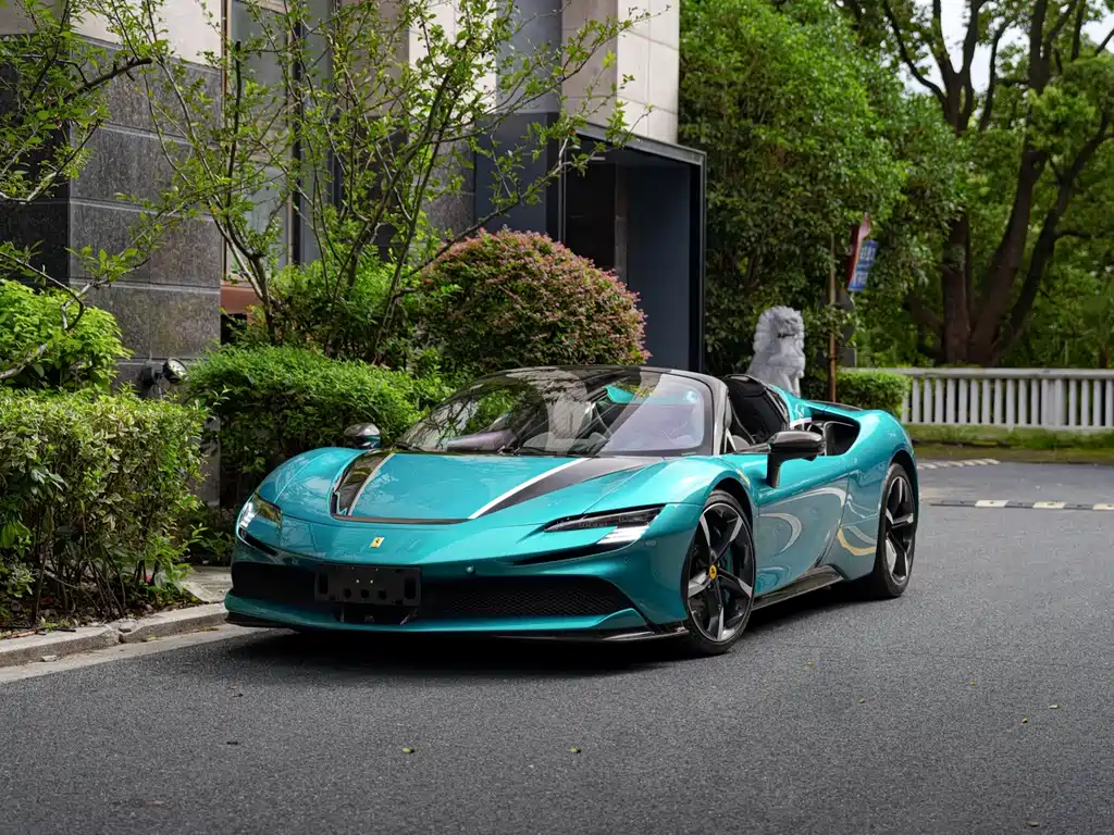 Ferrari SF90 2022 — фото 1