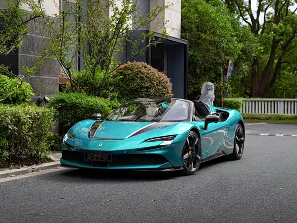 Ferrari SF90 2022