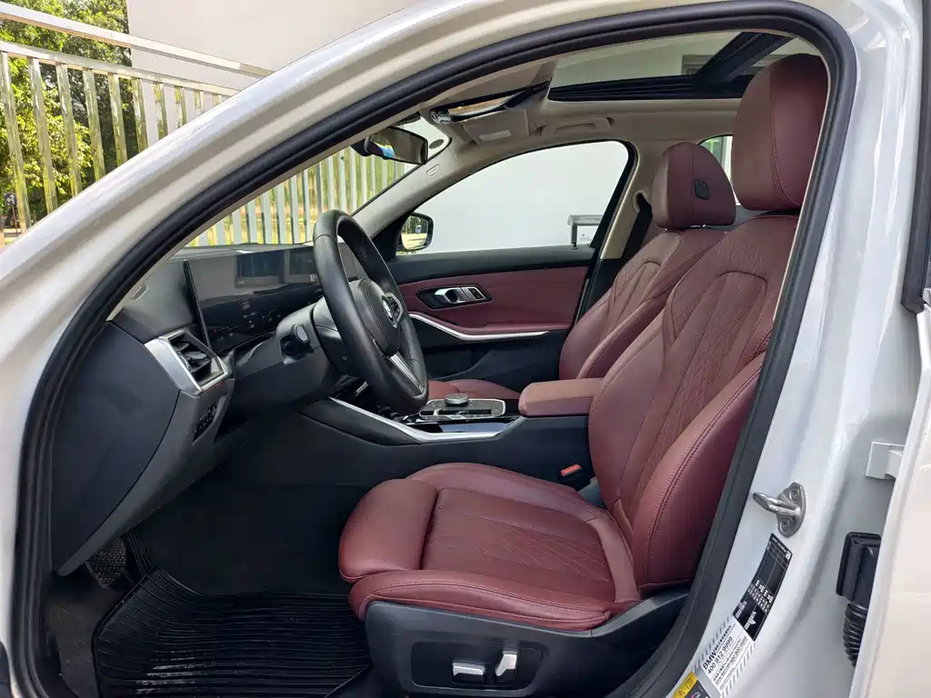 BMW i3 2022