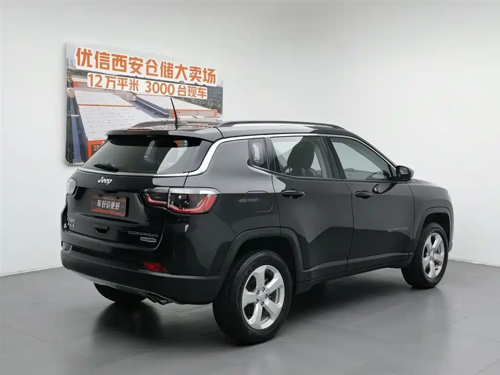 Jeep Compass 2020 — фото 2
