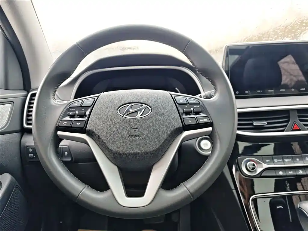 Hyundai Tucson 2020 — фото 3