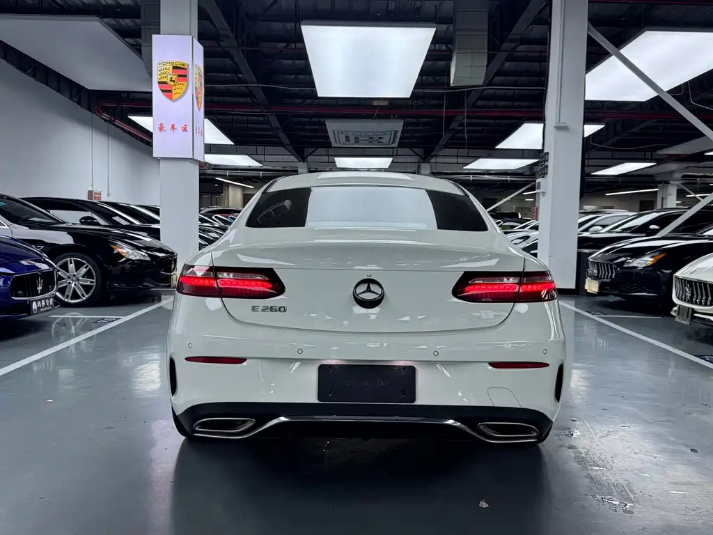 Mercedes-Benz E-Class 2021 — фото 19