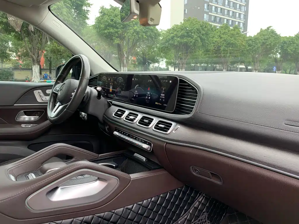 Mercedes-Benz GLE 2020 — фото 29