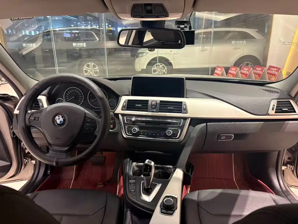 BMW 3 Series 2015 — фото 8