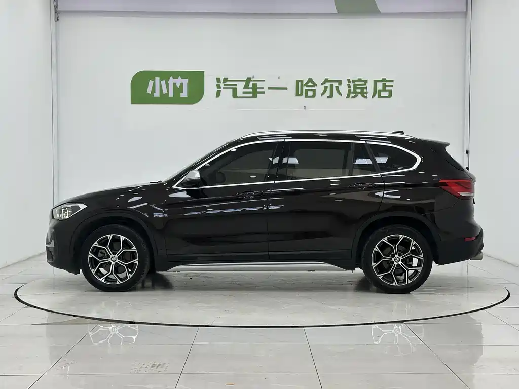 BMW X1 2022 — фото 5