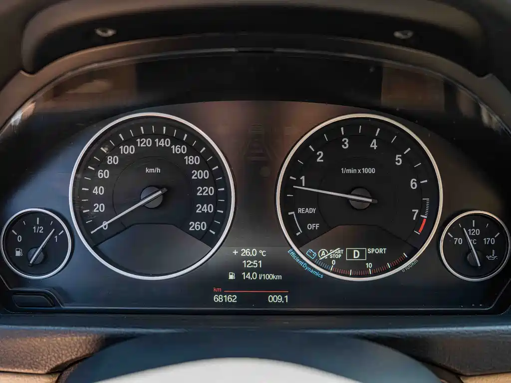 BMW 3 Series 2013 — фото 14