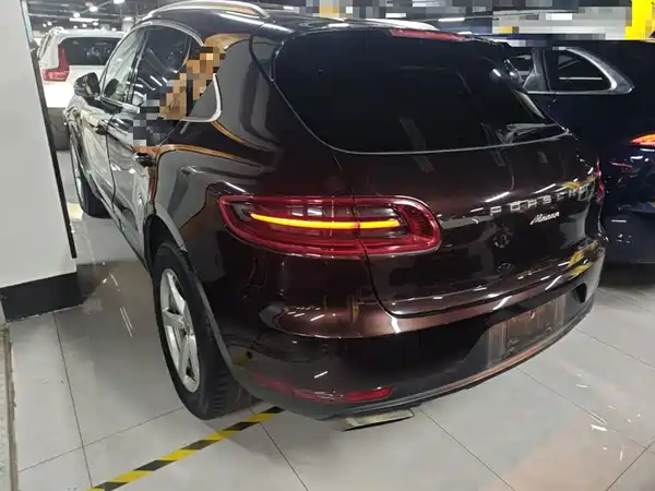 Porsche Macan 2014