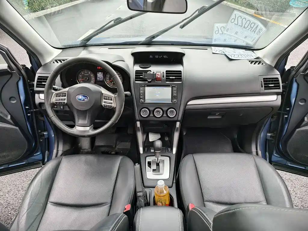 Subaru Forester 2014 — фото 12