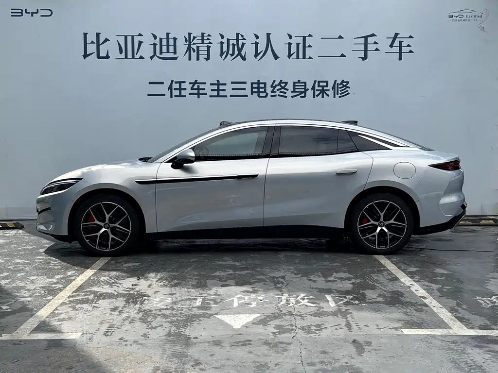 BYD Han L 2025 — фото 3