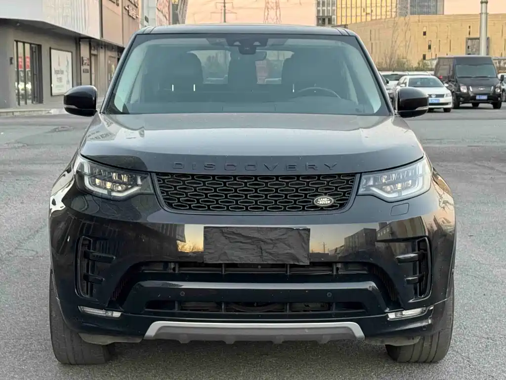 Land Rover Discovery 2019 — фото 1
