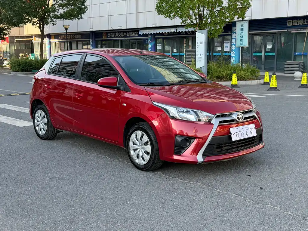 Toyota Yaris L 2016