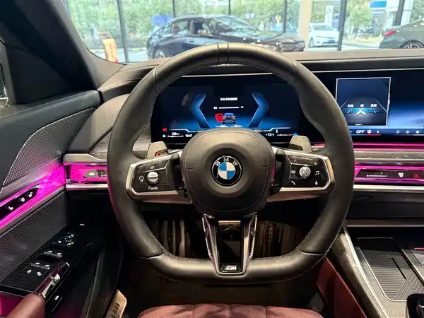 BMW 7 Series 2025