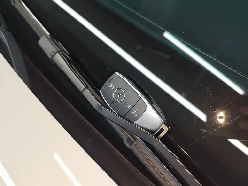Mercedes-Benz C-Class 2021 — фото 17