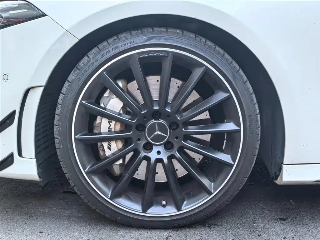 Mercedes-Benz A-Class AMG 2022 — фото 22