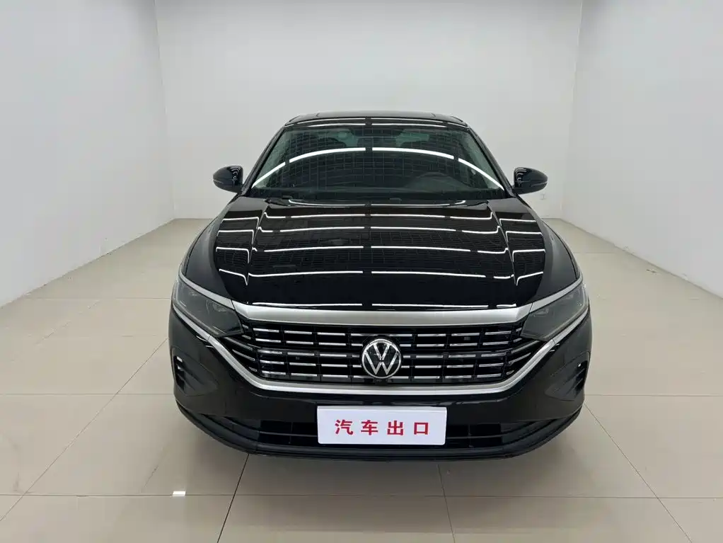 Volkswagen Passat 2022