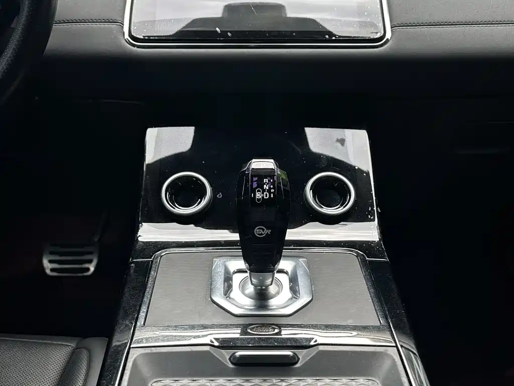 Land Rover Evoque 2020 — фото 13