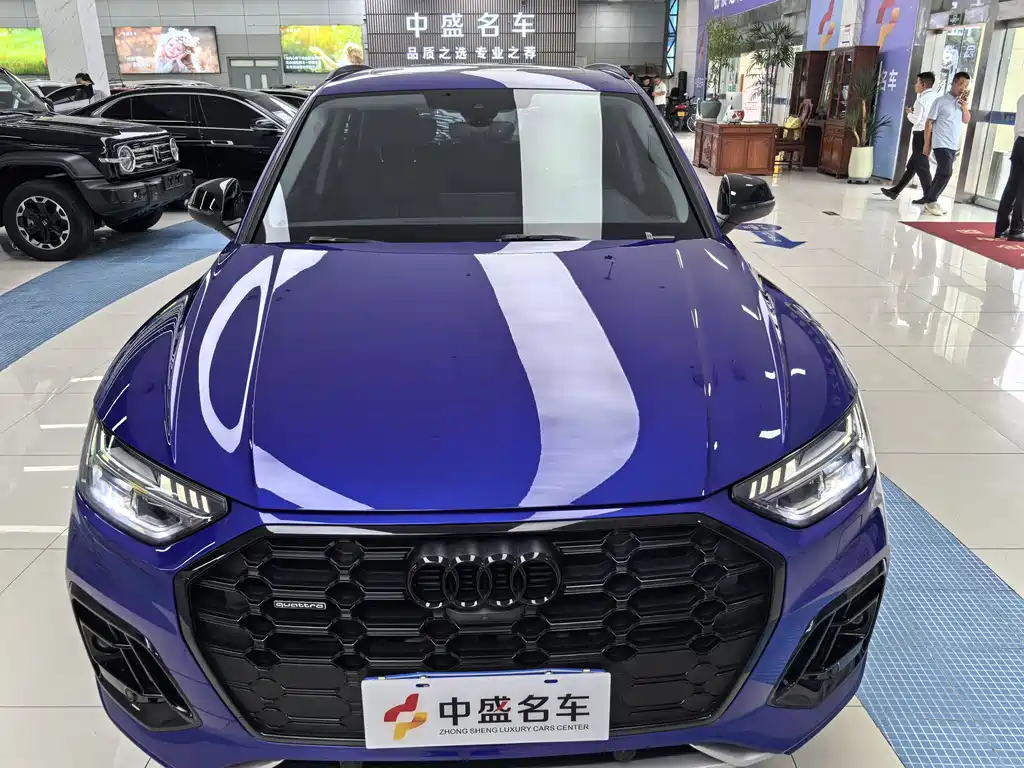 Audi Q5L 2021