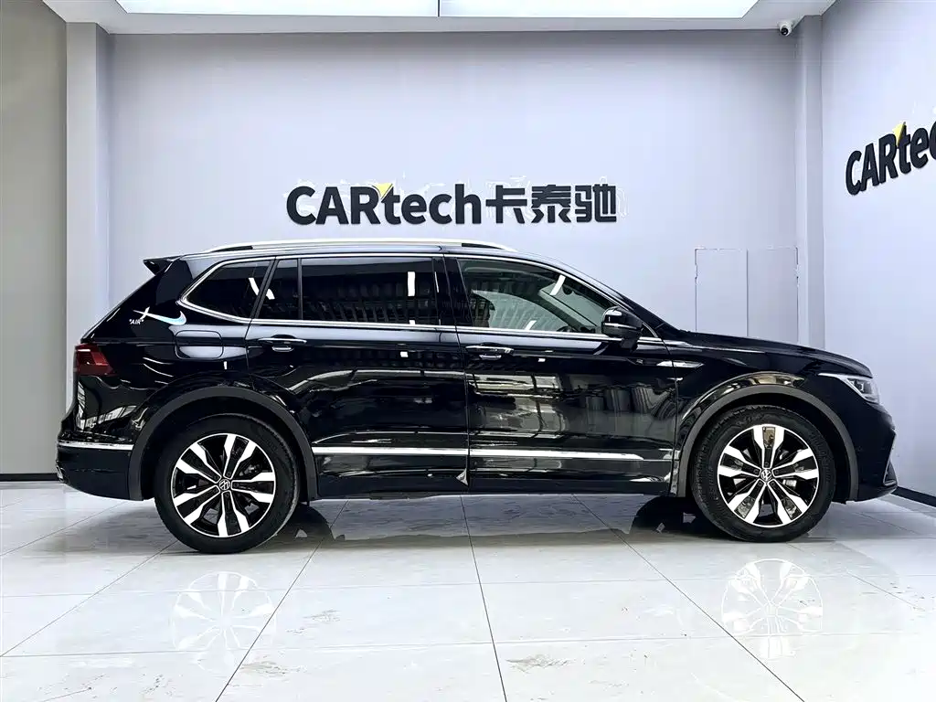 Volkswagen Tiguan L 2022 — фото 7
