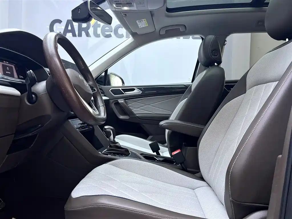 Volkswagen Tiguan L 2022 — фото 18