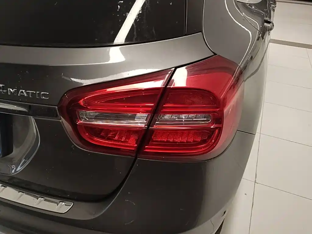 Mercedes-Benz GLA 2016 — фото 8