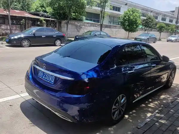 Mercedes-Benz C-Class 2021