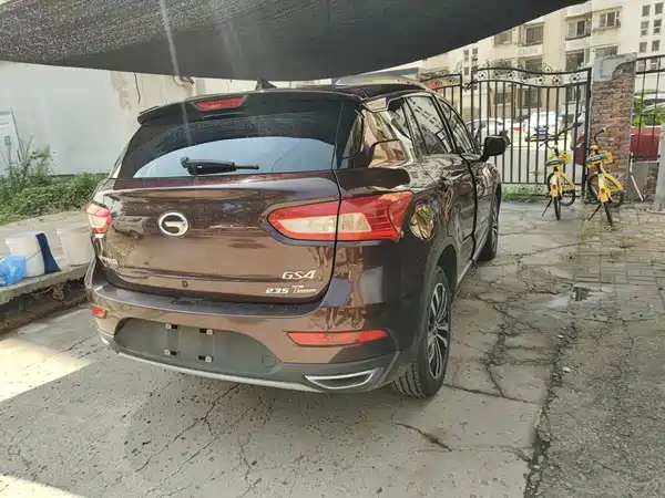 GAC Trumpchi GS4 2016