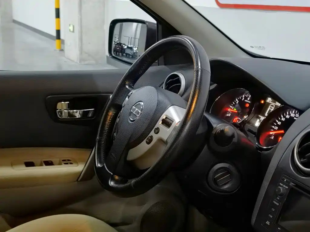Nissan Qashqai 2015 — фото 22