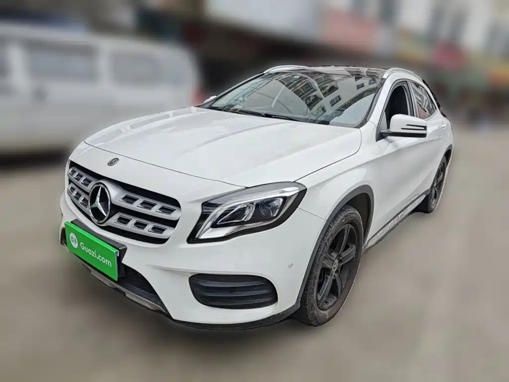 Mercedes-Benz GLA 2019