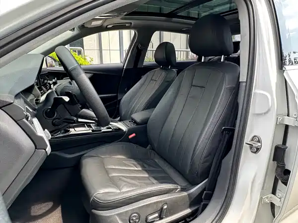 Audi A4L 2017
