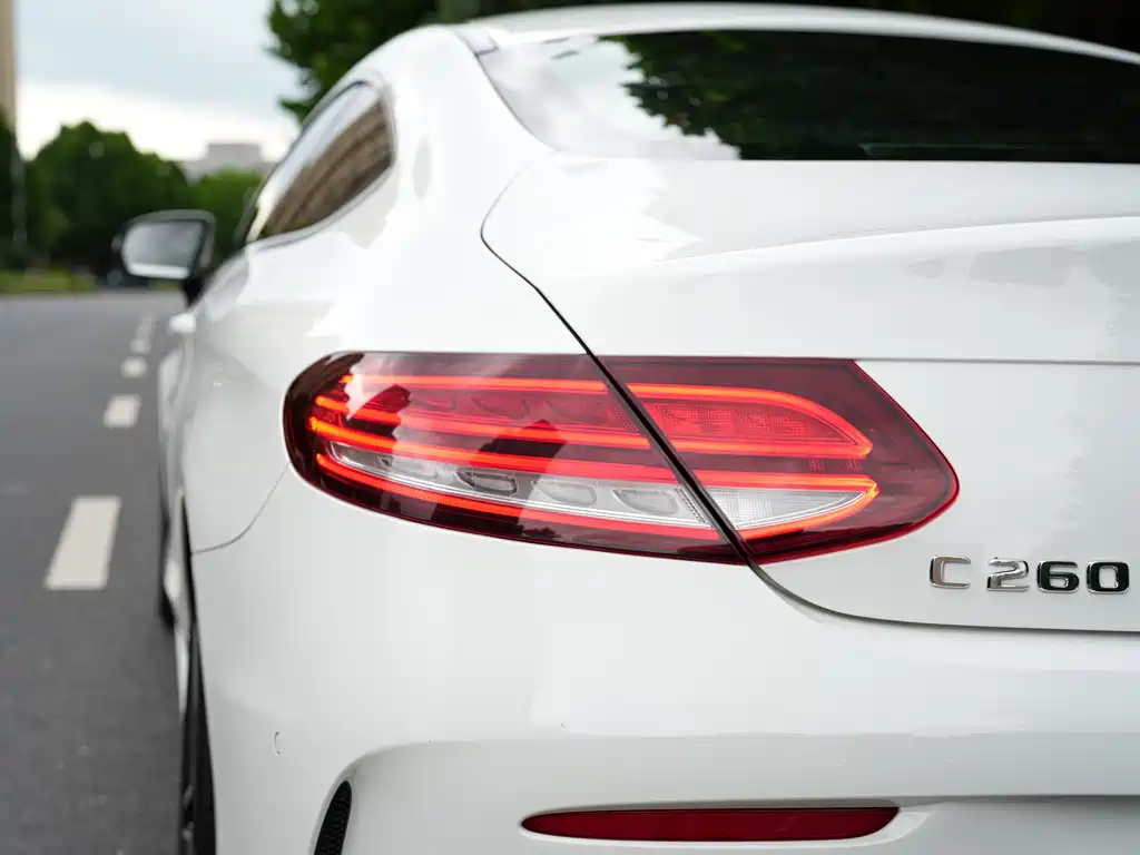 Mercedes-Benz C-Class 2019 — фото 15