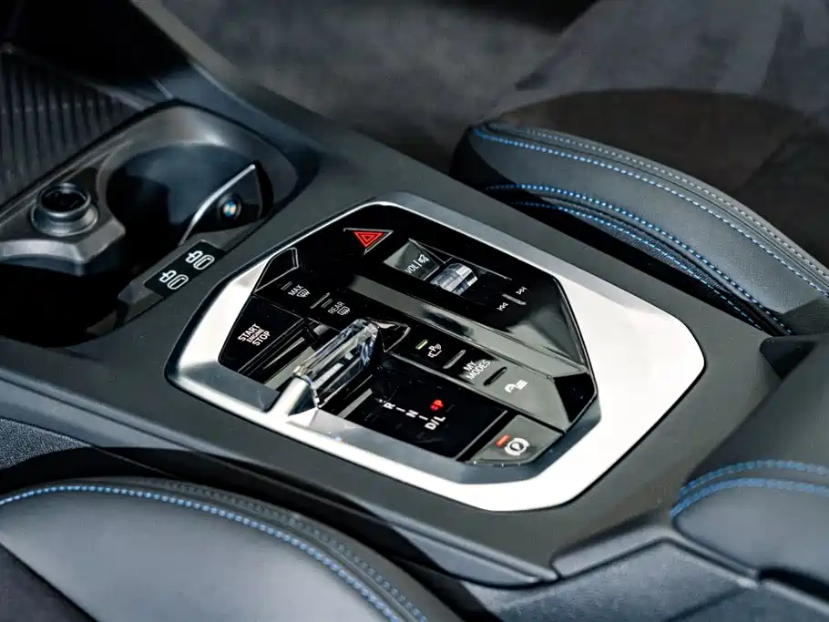 BMW 2 Series 2025 — фото 13