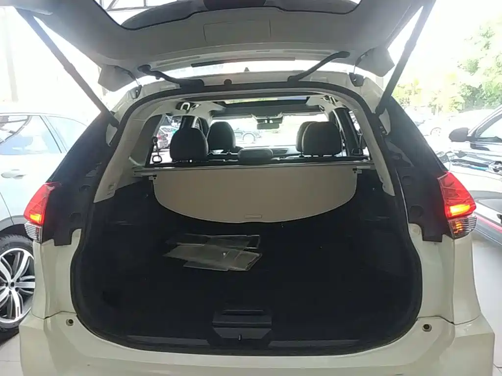 Nissan X-Trail 2023 — фото 19