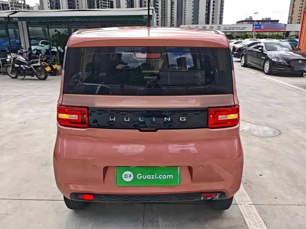 Wuling MINIEV 2020