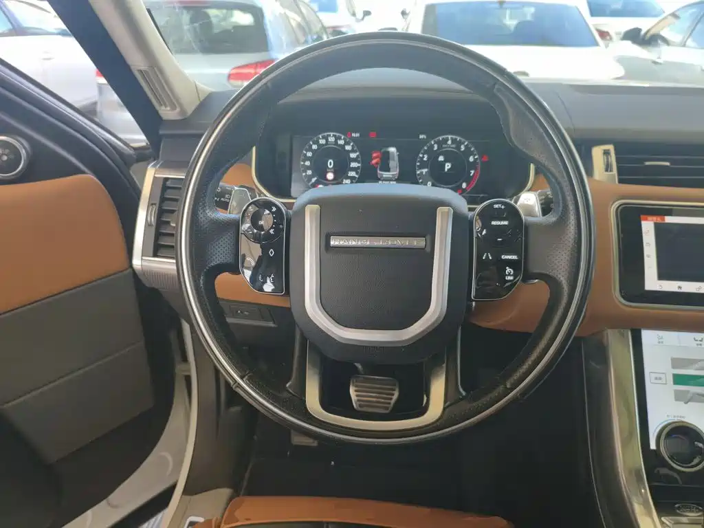 Land Rover Range Rover Sport 2020 — фото 11