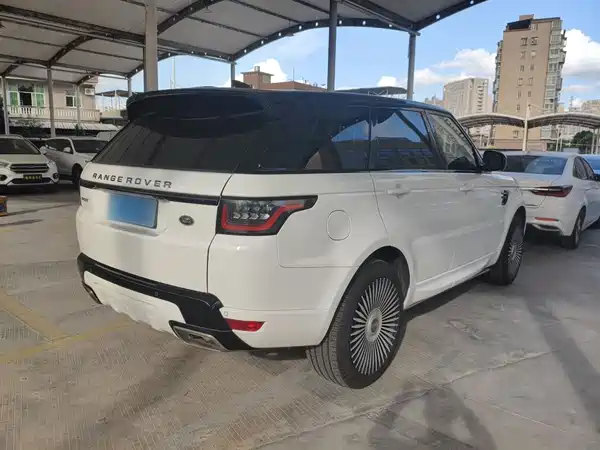 Land Rover Range Rover Sport 2020