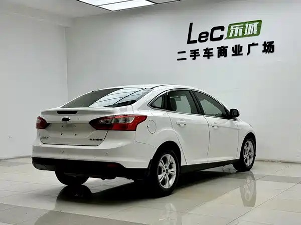 Ford Focus 2012