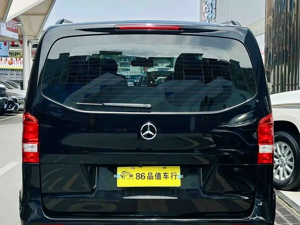 Mercedes-Benz Vito 2022 — фото 3
