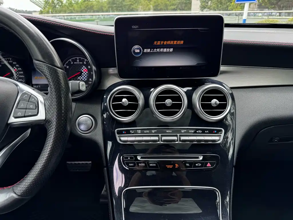 Mercedes-Benz GLC AMG 2017 — фото 14
