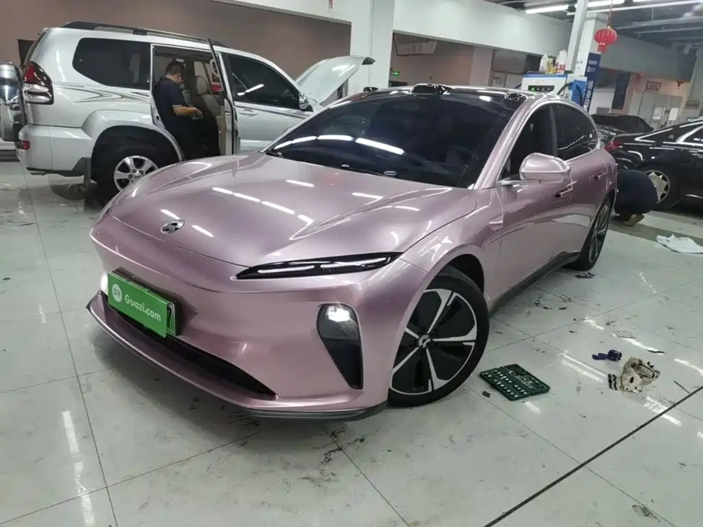 NIO ET5T 2024